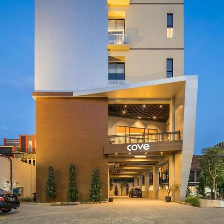 Cove Prima Aparthotel Jakarta Bagian luar foto